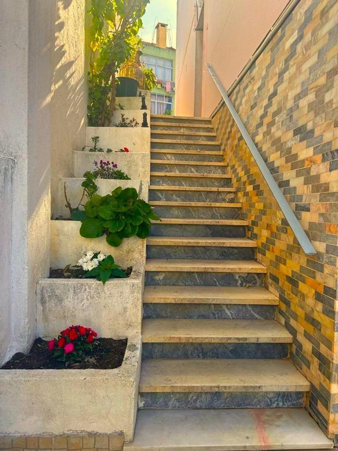 Lisabonna Guest House Amadora Exterior photo