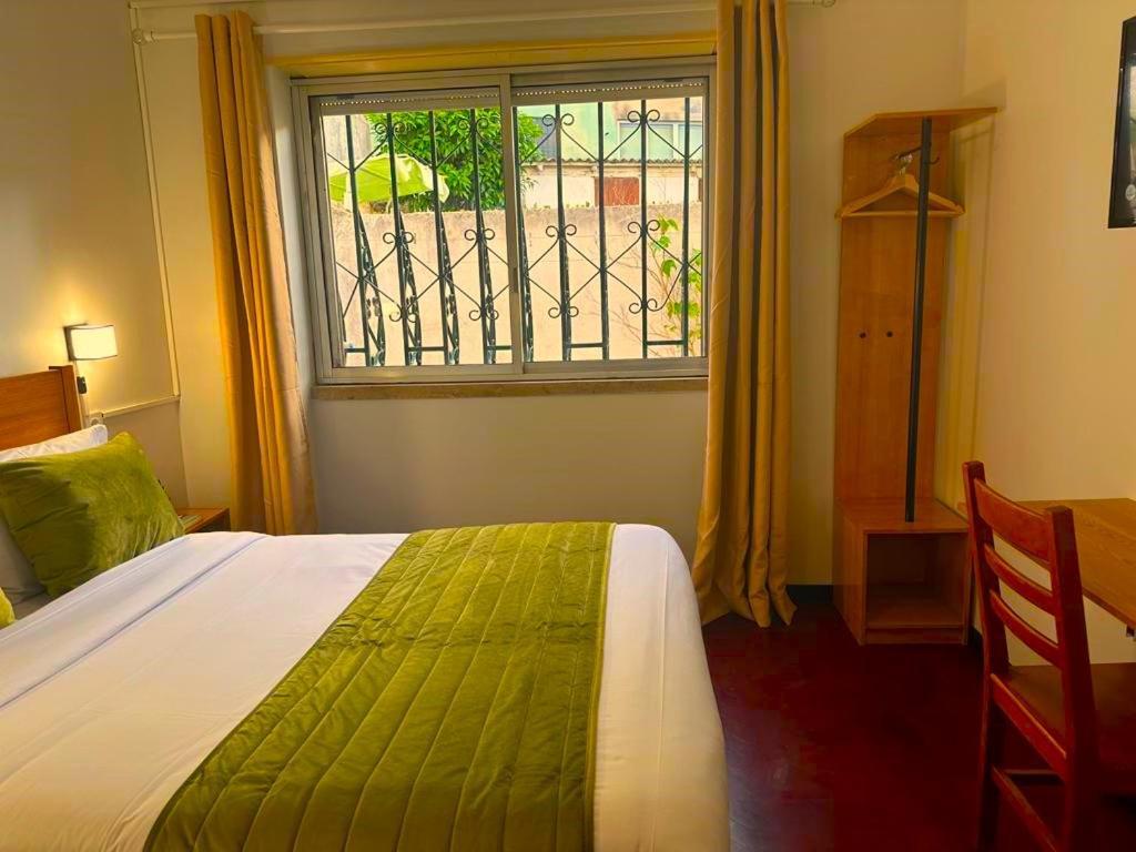 Lisabonna Guest House Amadora Exterior photo