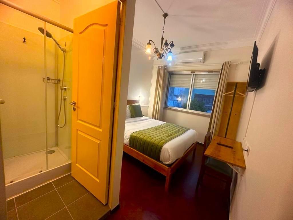 Lisabonna Guest House Amadora Exterior photo