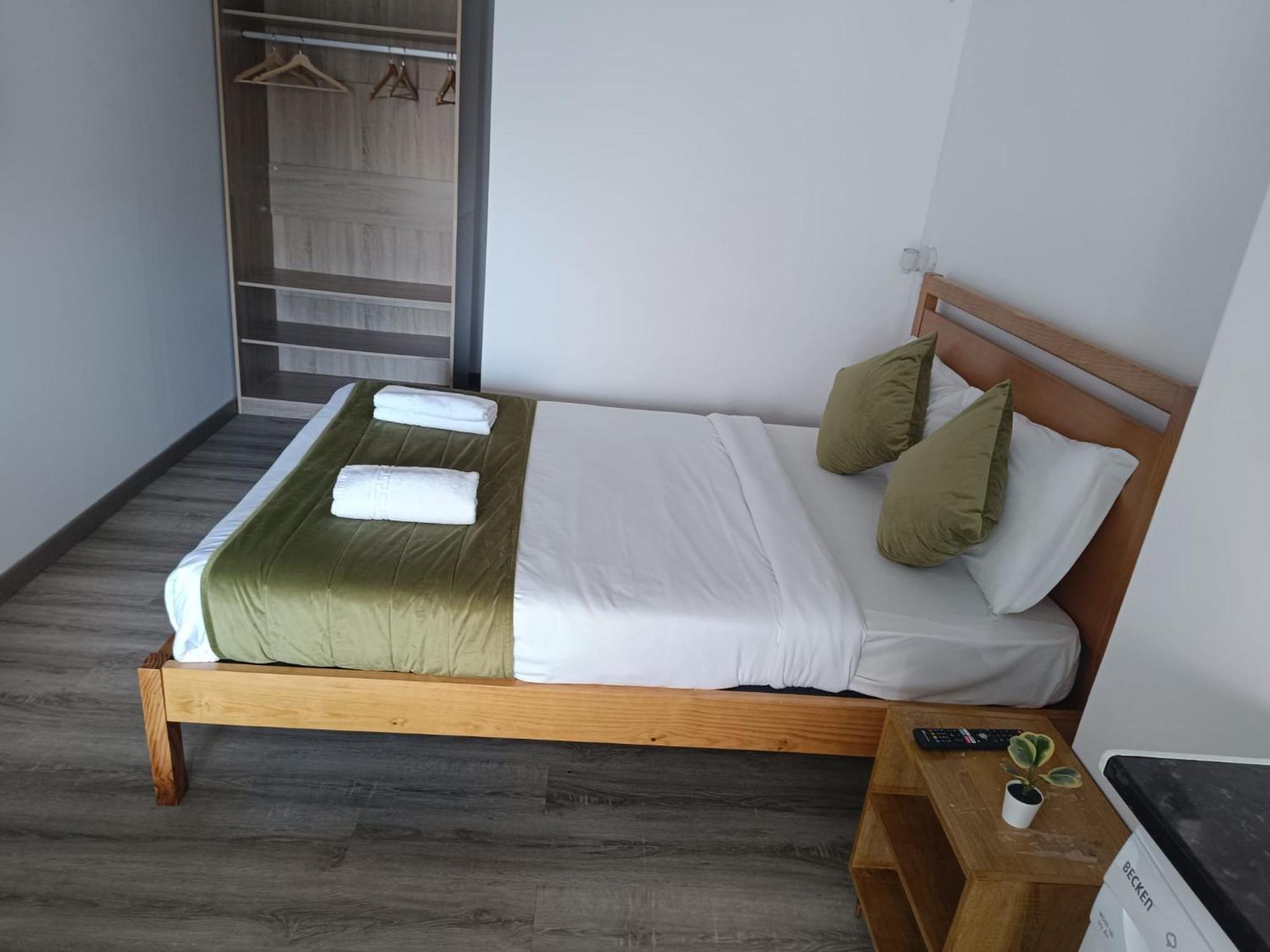 Lisabonna Guest House Amadora Exterior photo