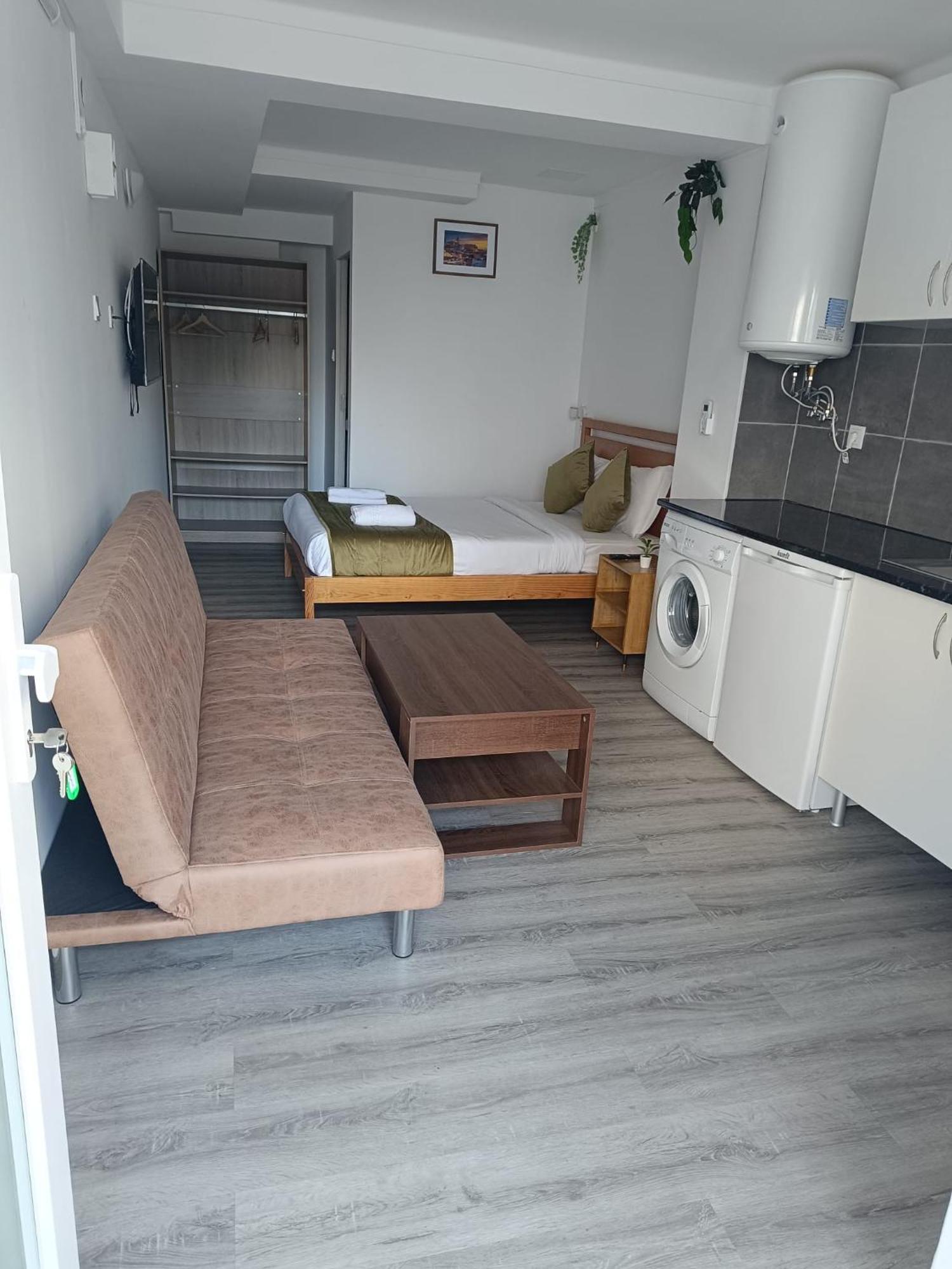Lisabonna Guest House Amadora Exterior photo