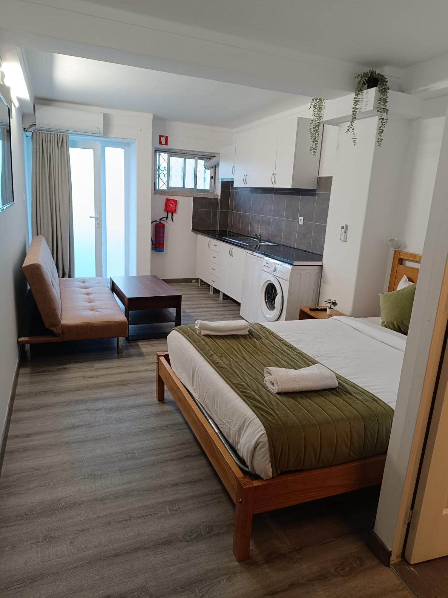 Lisabonna Guest House Amadora Exterior photo